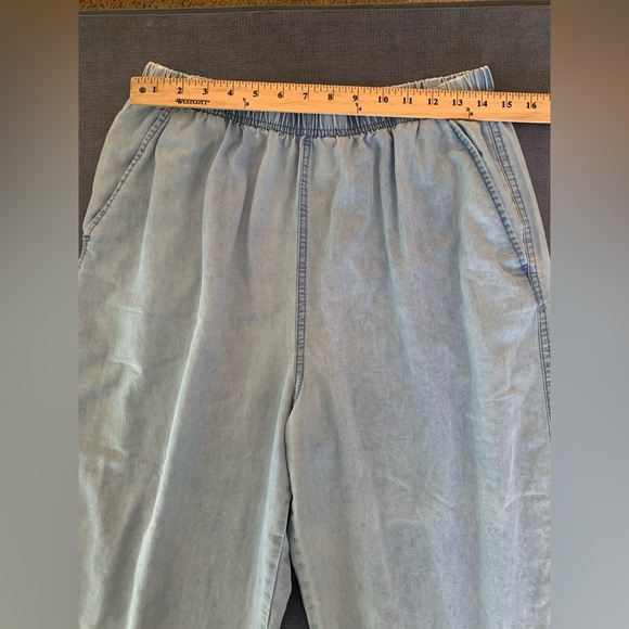 CW Classics Womens Blue Floral Embroidered Wide Leg Cropped Cottagecore Pants L - Picture 7 of 8